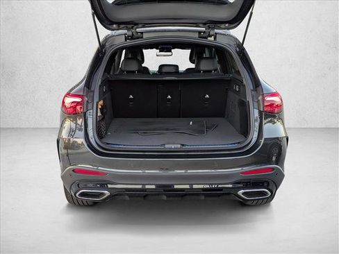 Used 2026 Mercedes-Benz GLC 300 GLC 300 image 6