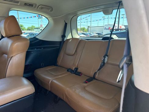 Used 2018 Nissan Armada Platinum w/ Captain Seat Package RWD image 19