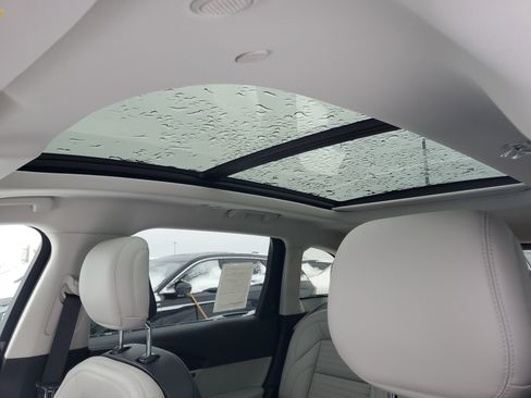 New 2026 Lincoln Nautilus Reserve w/ Jet Appearance Package image 11