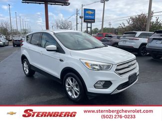 Used 2019 Ford Escape SE video 1