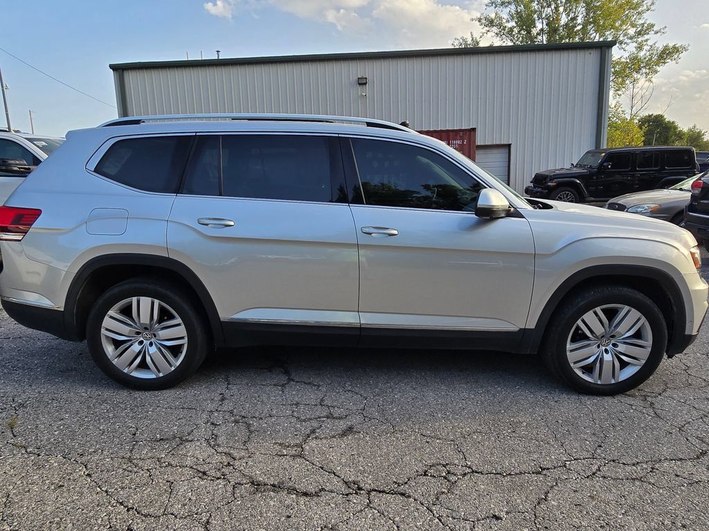 Used 2019 Volkswagen Atlas SEL Premium AWD/4WD image 9