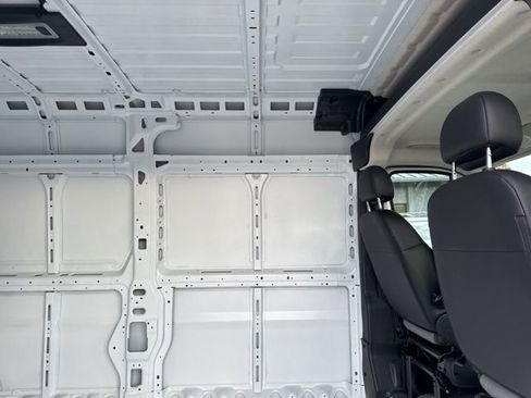 Used 2026 RAM ProMaster 2500 w/ Convenience Group FWD image 14