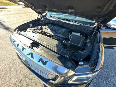 Used 2021 Nissan Titan Platinum Reserve w/ Off Road Protection Package image 31