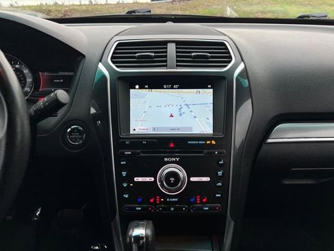Used 2017 Ford Explorer Sport w/ Equipment Group 401A image 26