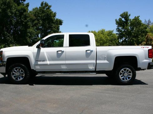 Used 2015 Chevrolet Silverado 2500 LTZ w/ Duramax Plus Package AWD/4WD image 8
