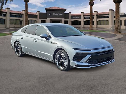 New 2026 Hyundai Sonata SEL image 2
