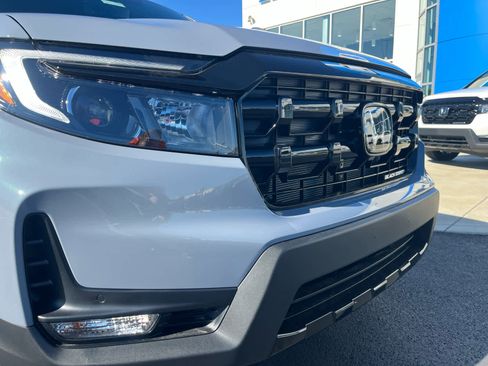New 2026 Honda Ridgeline Black Edition image 47