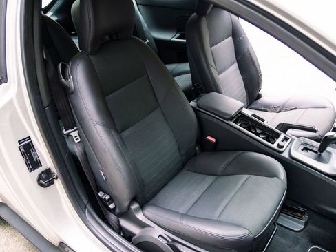 Used 2010 Volvo C30 T5 FWD image 39