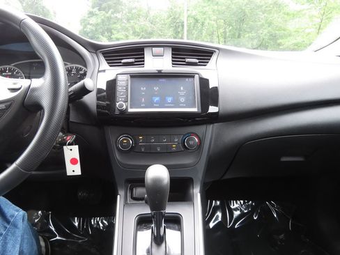 Used 2019 Nissan Sentra S FWD image 25