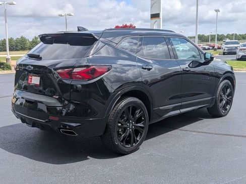 Used 2022 Chevrolet Blazer RS w/ Enhanced Convenience Package AWD/4WD image 3