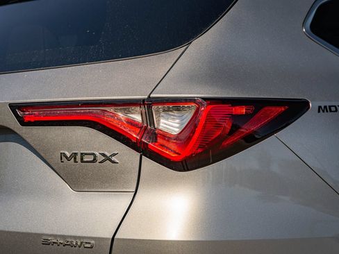 Used 2023 Acura MDX SH-AWD w/ Advance Package image 14