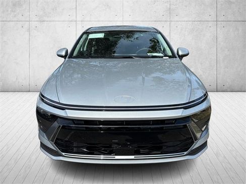 New 2026 Hyundai Sonata SE image 2