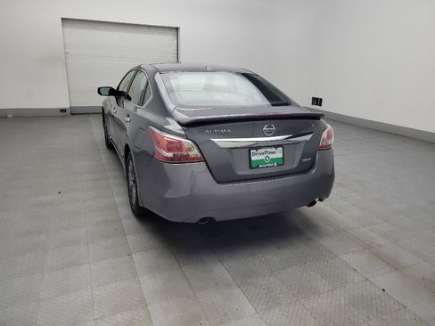 Used 2015 Nissan Altima 2.5 S w/ Special Edition Package image 5
