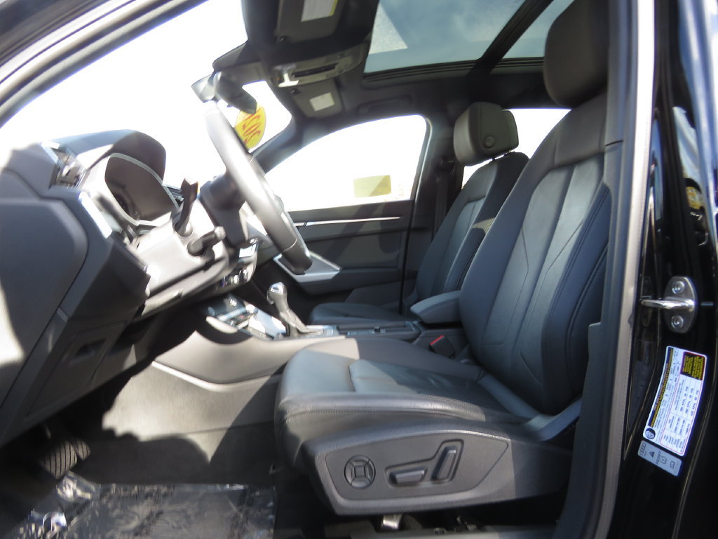 Used 2020 Audi Q3 2.0T Premium AWD/4WD image 10