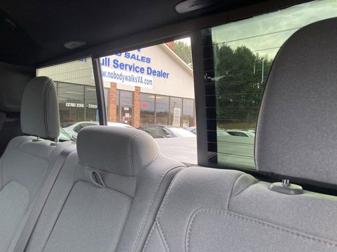 Used 2021 RAM 1500 Big Horn image 32