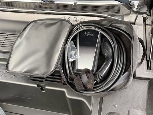 Used 2023 Ford Mustang Mach-E Premium image 39