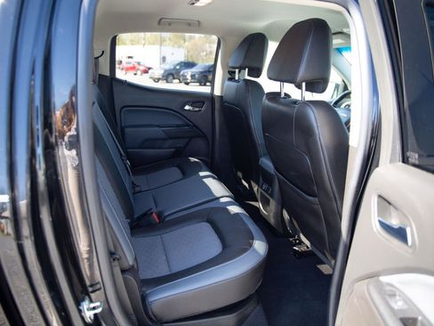 Used 2019 Chevrolet Colorado Z71 image 23