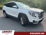Used 2022 GMC Terrain SLT w/ Infotainment Package II image 3