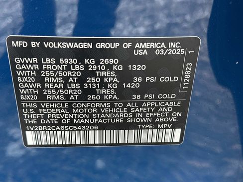 Used 2025 Volkswagen Atlas SEL image 5