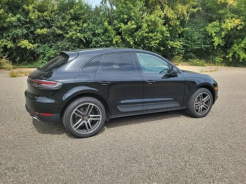 Used 2020 Porsche Macan AWD/4WD image 9