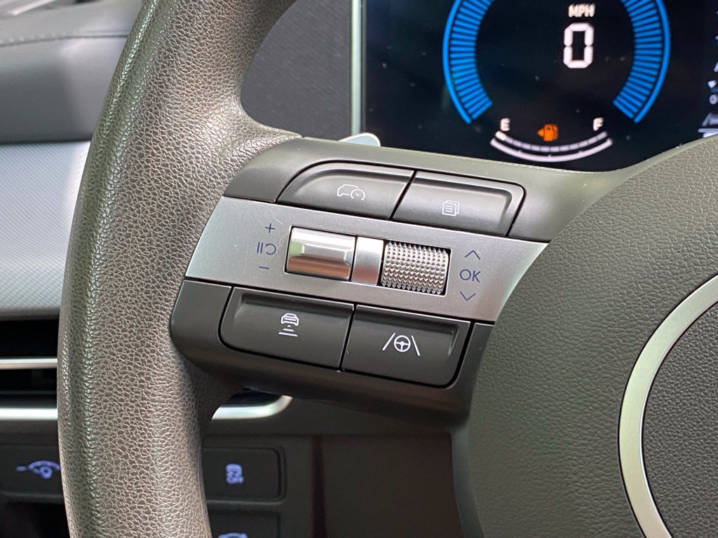 Used 2025 Hyundai Sonata SEL FWD image 19