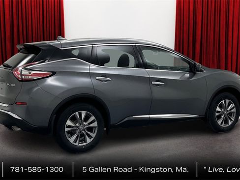 Used 2018 Nissan Murano SL image 5