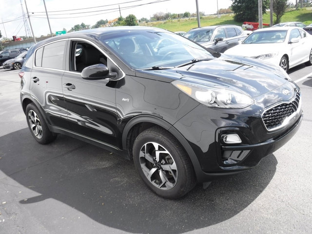 Used 2022 Kia Sportage LX AWD/4WD image 6