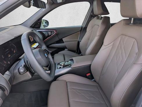 Certified 2025 BMW X3 xDrive30i w/ Premium Package image 11