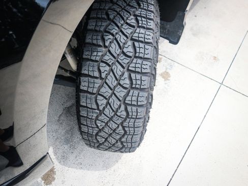 Used 2024 Chevrolet Silverado 1500 Custom Trail Boss image 12