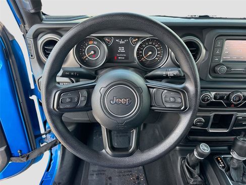 Used 2021 Jeep Wrangler Sport AWD/4WD image 13