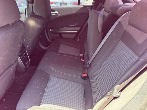 Used 2023 Dodge Charger SXT RWD image 12