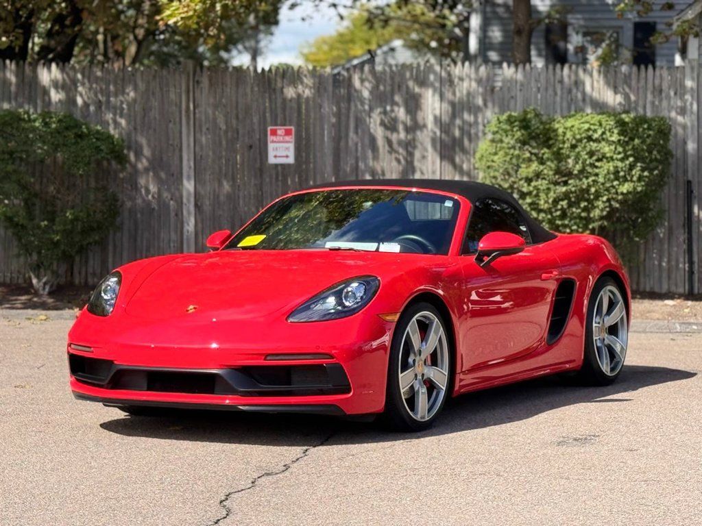 Used 2019 Porsche 718 Boxster GTS RWD image 2