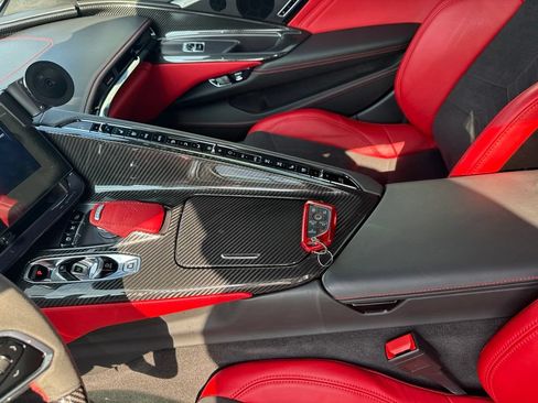 Used 2025 Chevrolet Corvette Z06 w/ Z07 Performance Package RWD image 14