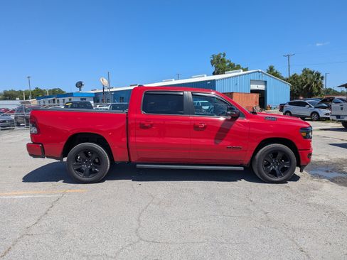 Used 2022 RAM 1500 Big Horn AWD/4WD image 3