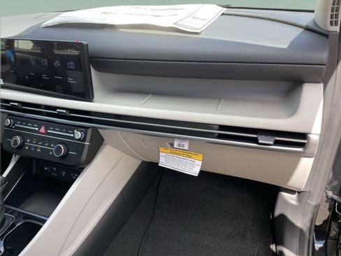 Certified 2026 Hyundai Tucson SE FWD image 20