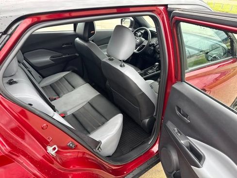 Used 2024 Nissan Kicks SR w/ SR Premium Package FWD image 20