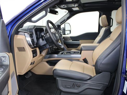 New 2026 Ford F250 Lariat w/ Chrome Package image 25