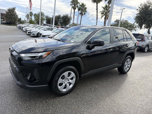 Certified 2025 Toyota RAV4 LE FWD image 5