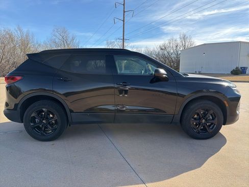 Used 2023 Chevrolet Blazer LT w/ Midnight/Sport Edition image 8