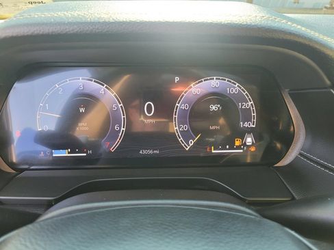 Used 2022 Jeep Grand Cherokee Limited AWD/4WD image 34