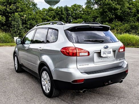 Used 2011 Subaru Tribeca Limited w/ PWR Moonroof & Navigation Pkg image 35