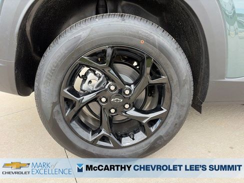 New 2026 Chevrolet Trax LT w/ Driver Confidence Package FWD image 23