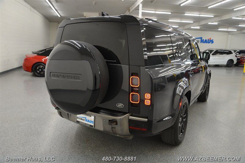 Used 2023 Land Rover Defender 130 X AWD/4WD image 11