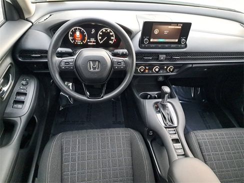 Certified 2023 Honda HR-V LX image 16