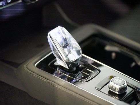 New 2025 Volvo XC90 B6 Ultra w/ Lounge Package image 10