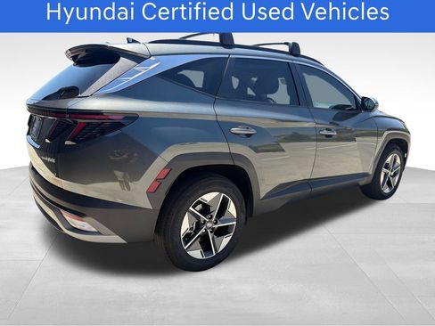 Certified 2025 Hyundai Tucson SEL AWD/4WD image 6