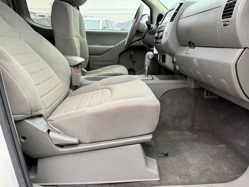 Used 2019 Nissan Frontier S image 18