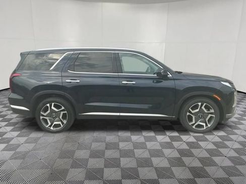 Certified 2024 Hyundai Palisade Limited FWD image 5