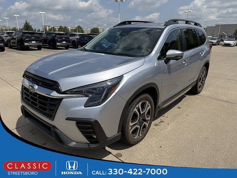 Used 2023 Subaru Ascent Limited w/ Technology Package AWD/4WD image 1