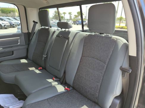 Used 2018 RAM 1500 Big Horn image 29